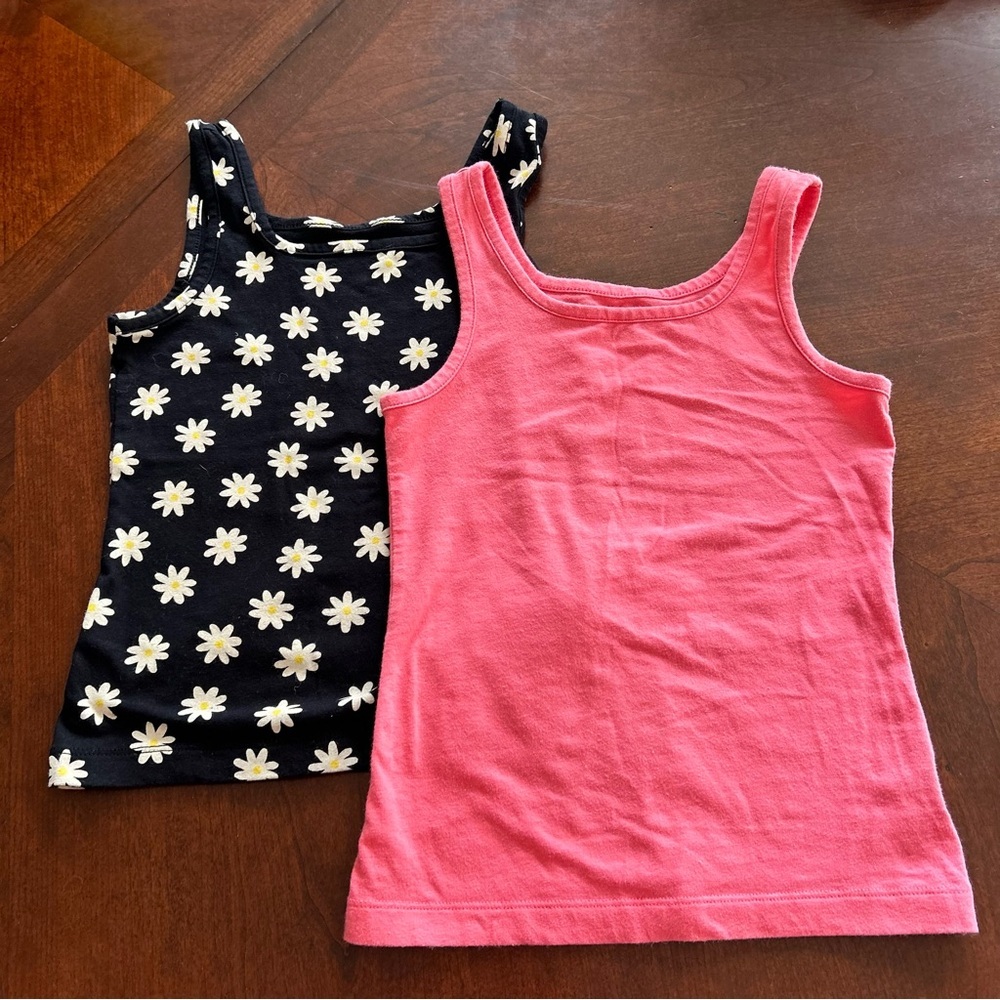 Old Navy | Kids Floral and Solid Tank Top Set - Picture 2 of 6